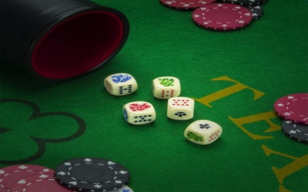 Quá trình tham gia xúc xắc Poker tại 8xbet